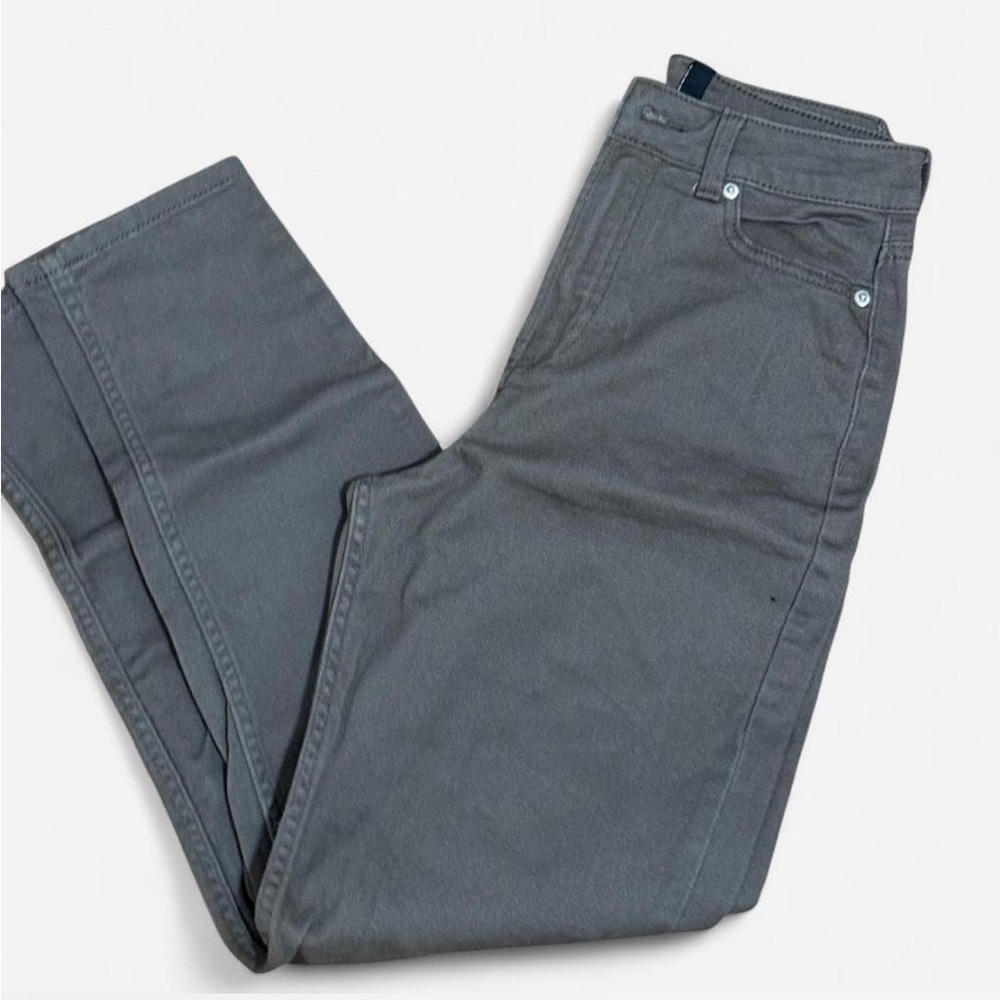 gray high waisted jeans